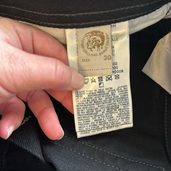 Diesel Regular Slim-Straight Black Jeans - Picture 9 of 9